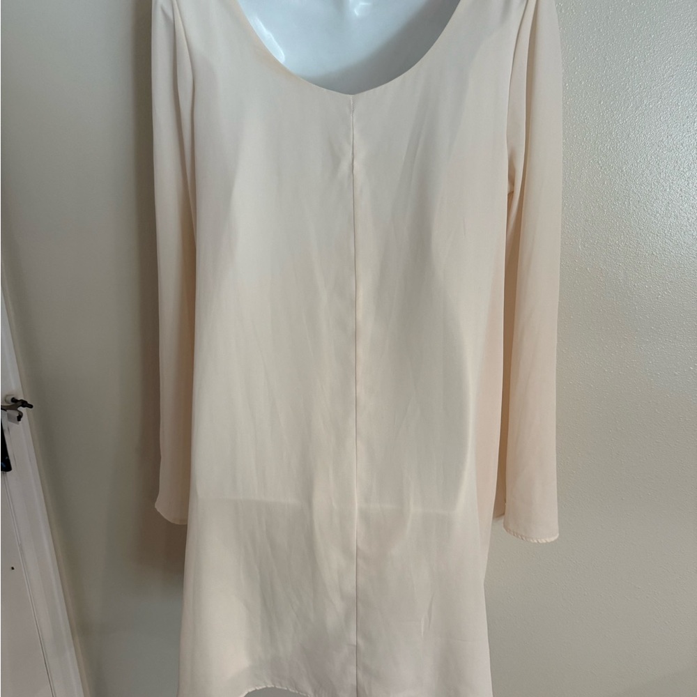 PINK BLUSH Women’s Ivory Chiffon Bell Sleeve Round Neck Dress XL - Picture 2 of 7